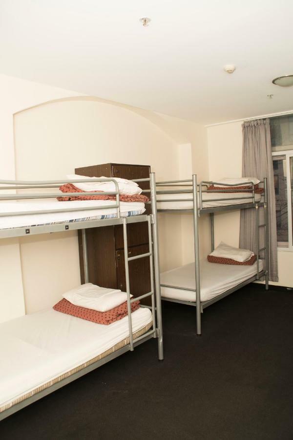 790 On George Backpackers Hostel Sydney Exterior photo
